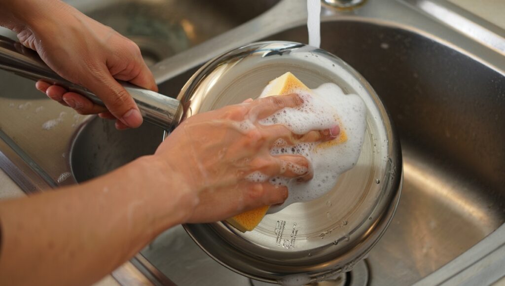 Cleaning Stainless Steel Cuisinart Pans