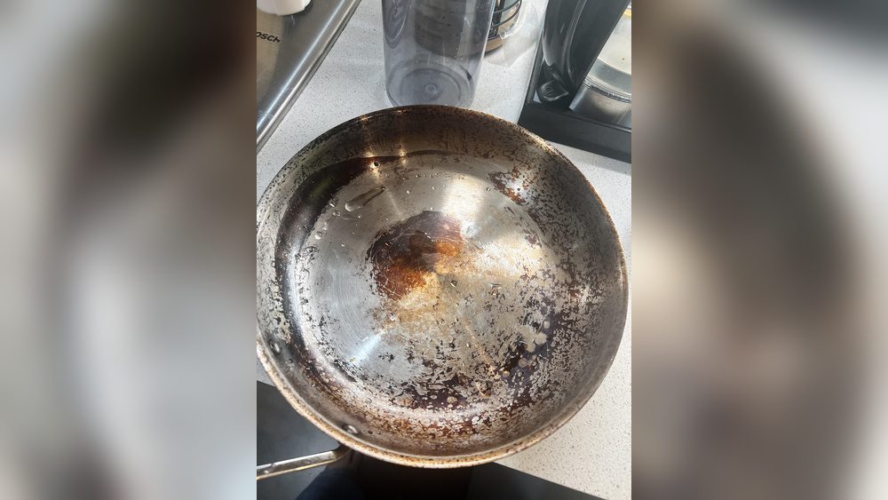 Cleaning Stainless Steel Cookware: Expert Tips for a Sparkling Shine