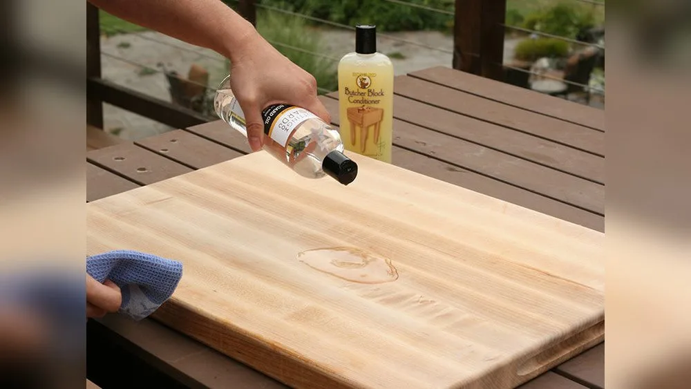 How to Oil a Cutting Board: Expert Tips for Lasting Care